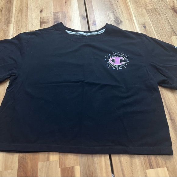 Champion Tops - Champion Cropped Tee Black L – Pink Starburst Logo